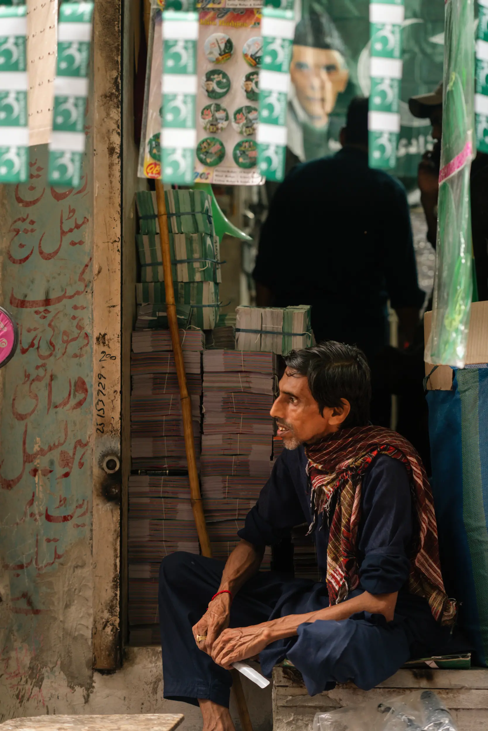 A vendor waits for wholesale buyers