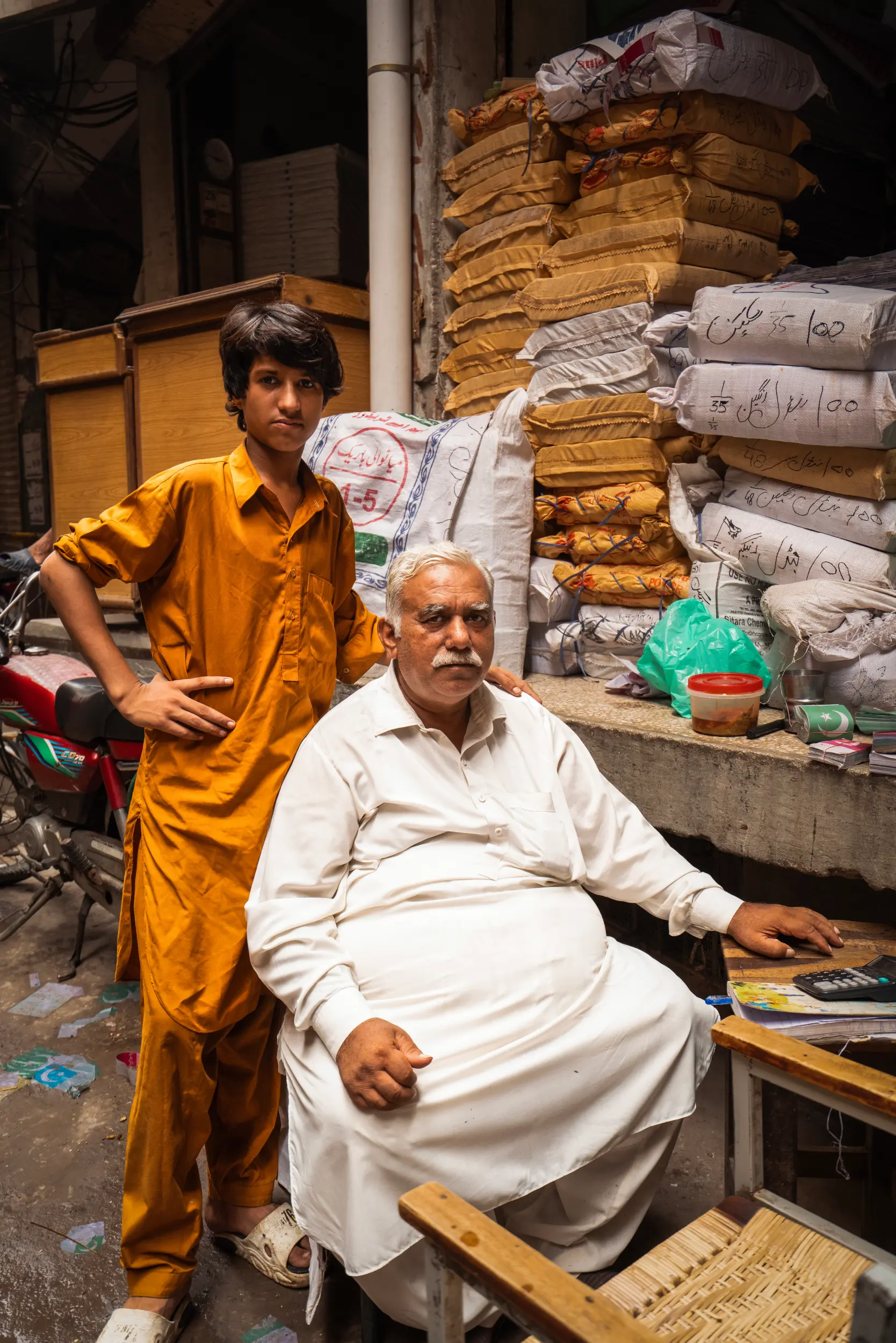 Malik Khalid outside the only jhandiyan cutting shop in Urdu Bazaar